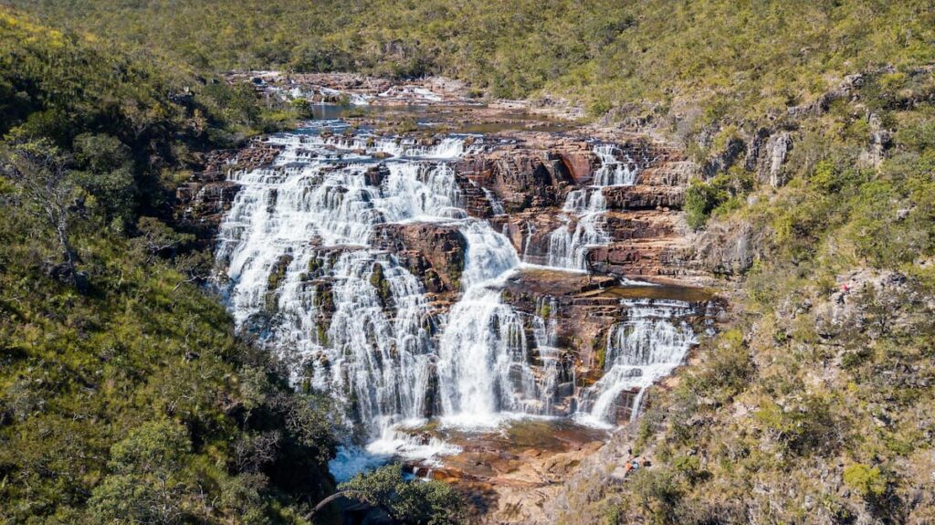 Imagem mostra Cachoeiras Almecegas I e II na Chapada dos Veadeiros , Goiás.